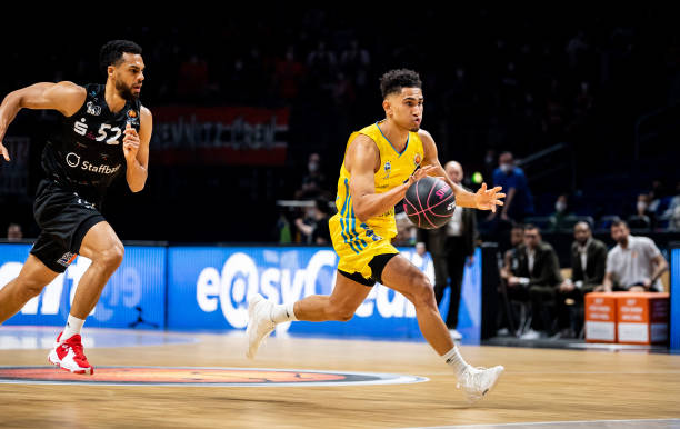 逐渐受到越 逐渐受到越