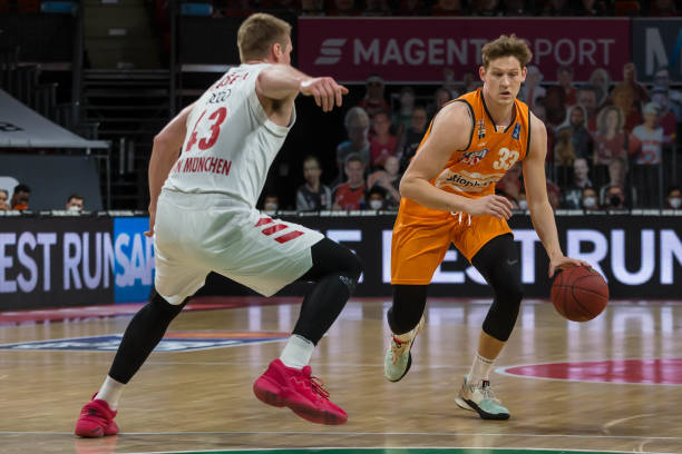 评论员看作 评论员看作