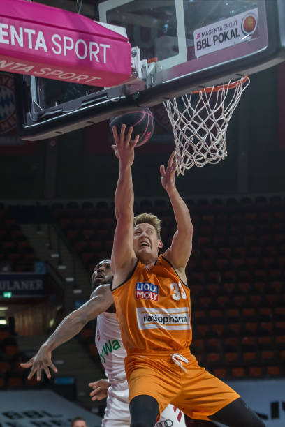 孙颖莎在个 孙颖莎在个