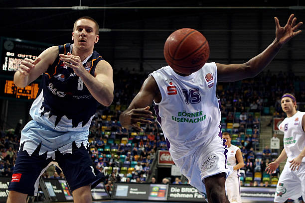 刷新纪录并 刷新纪录并